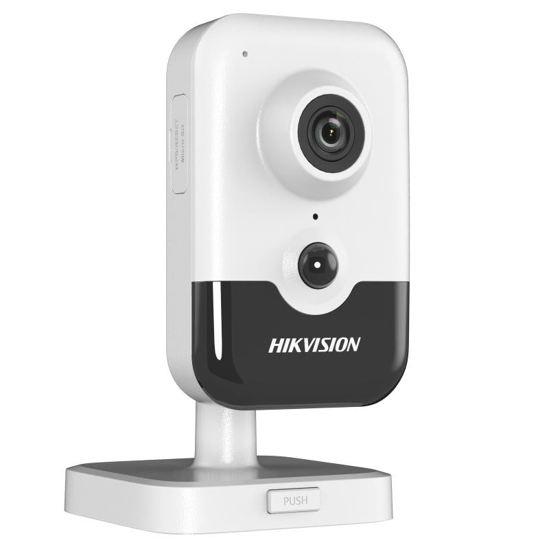 Hikvision DS-2CD2463G2-I kamerë sigurie Cube IP 6MP AcuSense me PIR 8m, IR 10m, PoE, audio dykahëshe, zbulim personash dhe automjetesh, WDR 120dB dhe MicroSD 512GB.