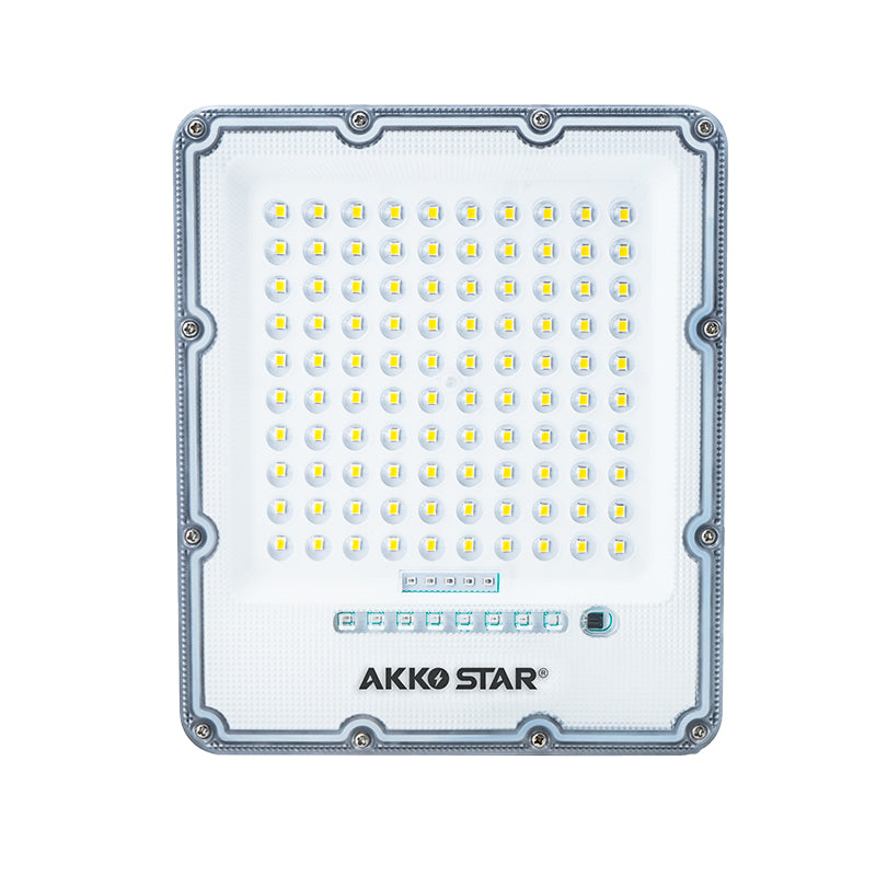 AKKO STAR 7W Solar Flood Light me panel diellor monokristalin, fuqi 7W, ndriçim 1100 lumen, temperaturë ngjyre 6500K, mbrojtje IP65, kënd ndriçimi 120°, material PC dhe jetëgjatësi deri në 30.000 orë. Projektor LED solar ideal për kopshte, oborre dhe ambiente të jashtme në Shqipëri.