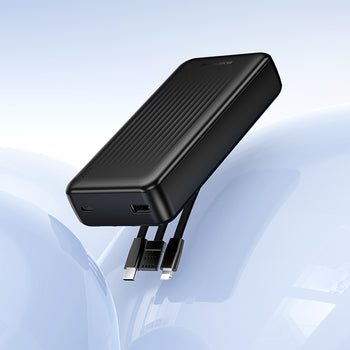 Borofone BJ79A Power Bank 20000mAh me kabllo të integruara USB-C, Lightning dhe Micro-USB, dalje USB-A, bateri me kapacitet të lartë, dizajn kompakt dhe material ABS + PC. Power bank ideal për iPhone, Samsung, Xiaomi, Huawei dhe pajisje të tjera, perfekt për udhëtime dhe përdorim të përditshëm në Shqipëri.