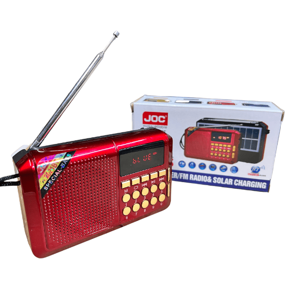 JOC 2021BT altoparlant portativ Bluetooth me Radio FM 88–108 MHz, USB, mbështetje për kartë microSD, antenë teleskopike, ekran elektronik, bateri të rikarikueshme 3.7V (18650) dhe karikim USB/MiniUSB 5V. Altoparlant kompakt ideal për shtëpi, udhëtime, kamping dhe përdorim të përditshëm.