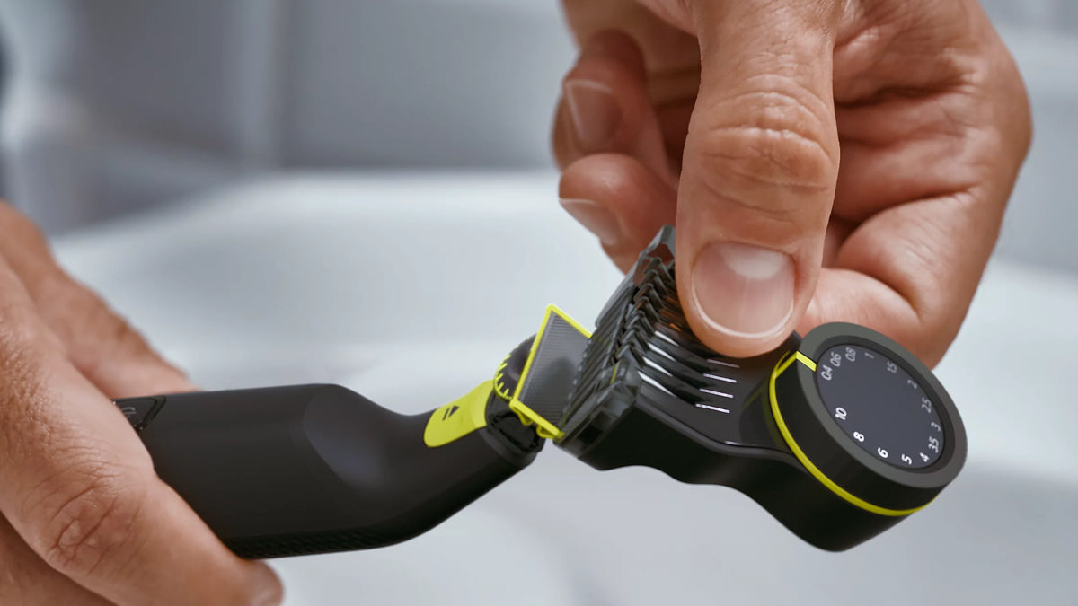Makinë rroje Philips OneBlade Pro 360 QP6542/70 për fytyrë dhe trup, për rruajtjen dhe stilimin e mjekrës