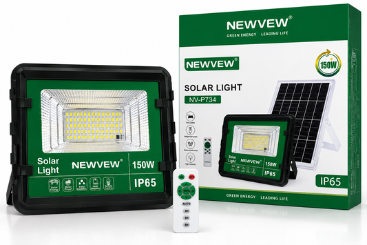 NEWVEW NV-P734 150W Solar Light me panel diellor, projektor LED 150W, mbrojtje IP65 ndaj ujit dhe pluhurit, telekomandë me funksione timer 3H/5H/8H, kontroll automatik të dritës, bateri me kapacitet të lartë dhe instalim të lehtë. Ideal për ndriçimin e kopshteve, oborreve, parkingjeve dhe ambienteve të jashtme në Shqipëri.