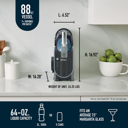 Ninja SLUSHi Professional Frozen Drink Maker FS301 me kapacitet 88 fl oz (2.6L), 5 shpejtësi, fuqi 200W, rezervuar të vetëm, kontroll me shpejtësi të ndryshueshme dhe mundësi për përgatitjen e slush, koktejeve të ngrira dhe pijeve të ftohta pa akull ose blender. I mban pijet të ngrira deri në 12 orë.
