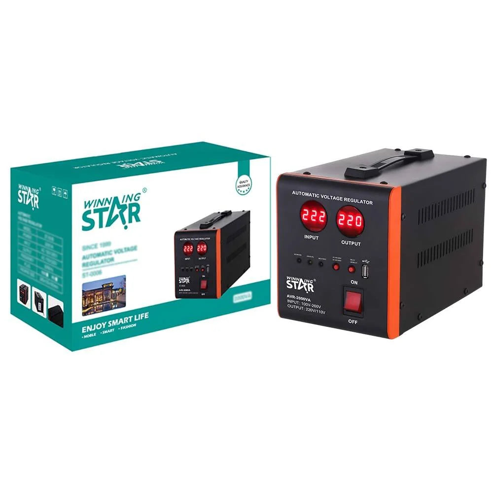 Stabilizator tensioni WINNING STAR ST-0006 2000VA me AVR, display dixhital, hyrje 100–260V, mbrojtje nga tensioni i lartë dhe i ulët, 50/60Hz.