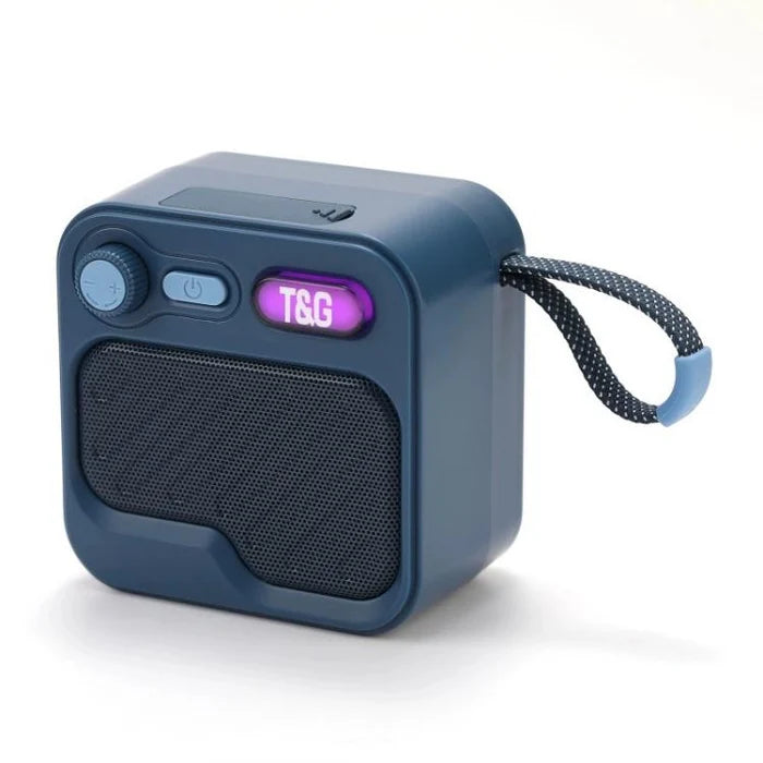 T&G TG701 altoparlant Bluetooth portativ 5W me Bluetooth 5.3, TWS Stereo, bateri 1200mAh, Radio FM, USB, kartë TF, drita LED RGB dhe funksion Hands-Free. Altoparlant kompakt ideal për shtëpi, udhëtime, plazh, kamping dhe përdorim të përditshëm.