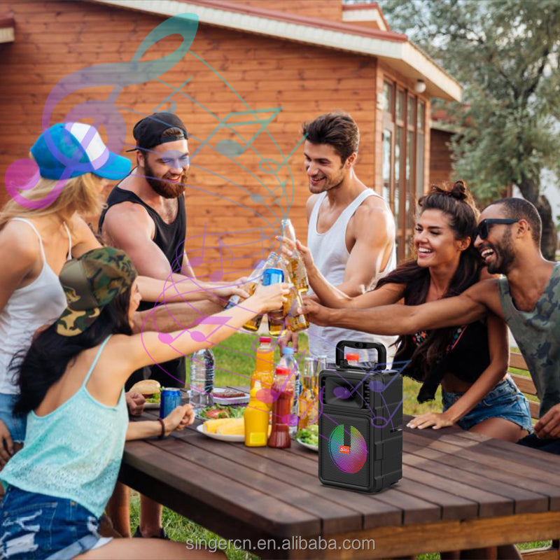 ZQS 14107 mini altoparlant Bluetooth Karaoke me Bluetooth 5.3, mikrofon pa tela, woofer 4 inç, drita RGB LED, funksion karaoke, mbështetje për kartë memorie MP3 dhe bateri të rikarikueshme 1000–2000mAh. Altoparlant portativ ideal për fëmijë, festa, udhëtime dhe argëtim në shtëpi.